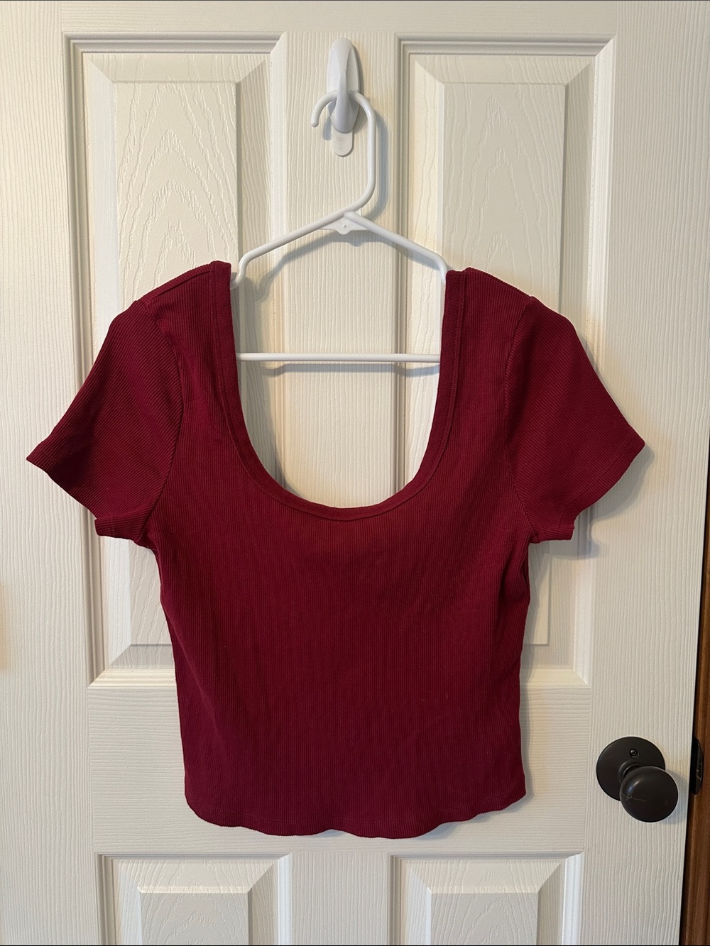 Universal Thread Scoop Neck Ribbed Crop Top - Wine